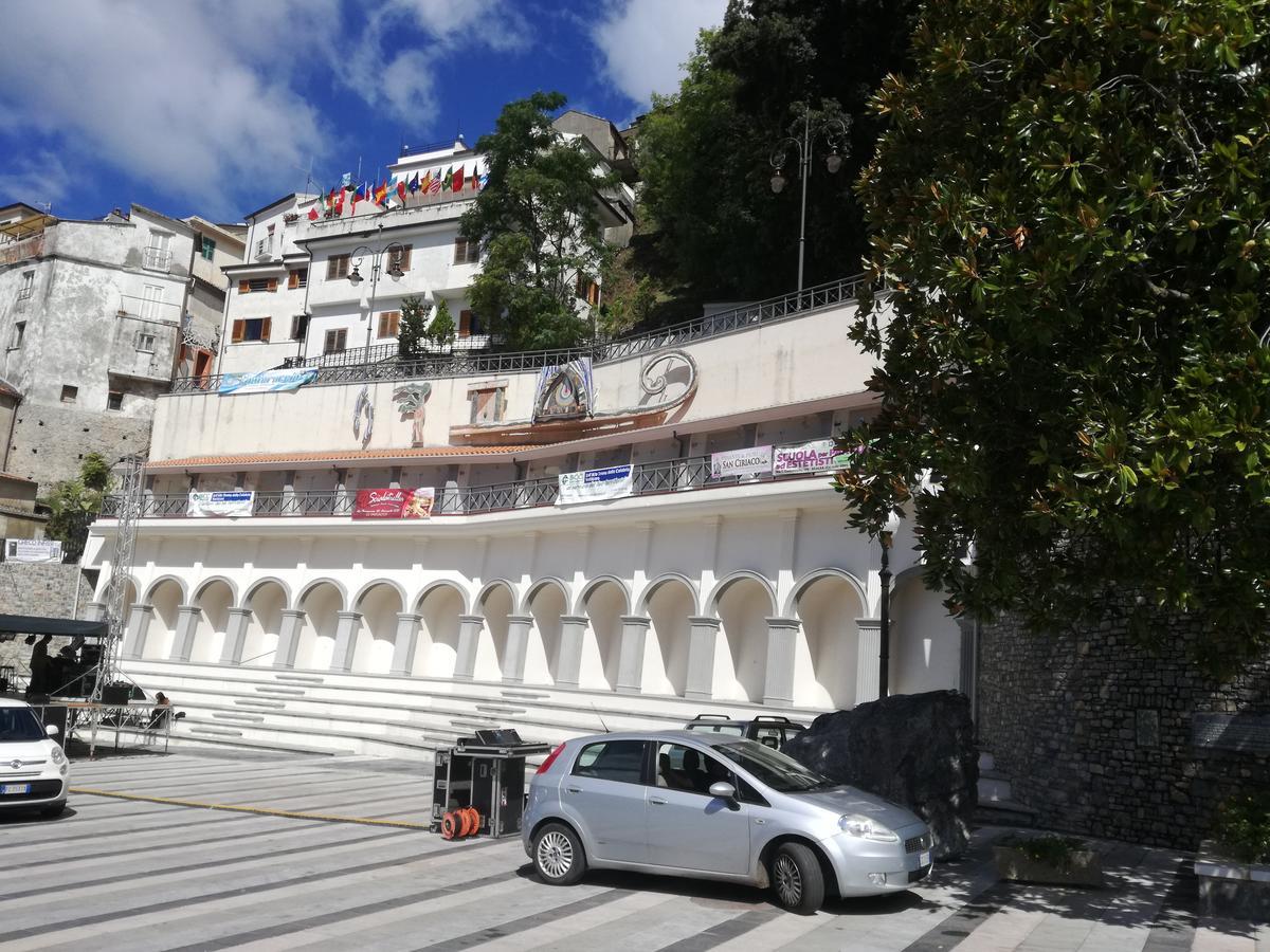 Albergo Diffuso Borgo Dei Greci Buonvicino Kültér fotó